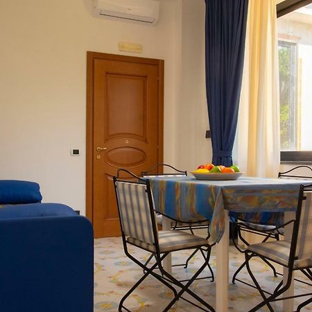 B&B Lofanello Поццуолі Екстер'єр фото