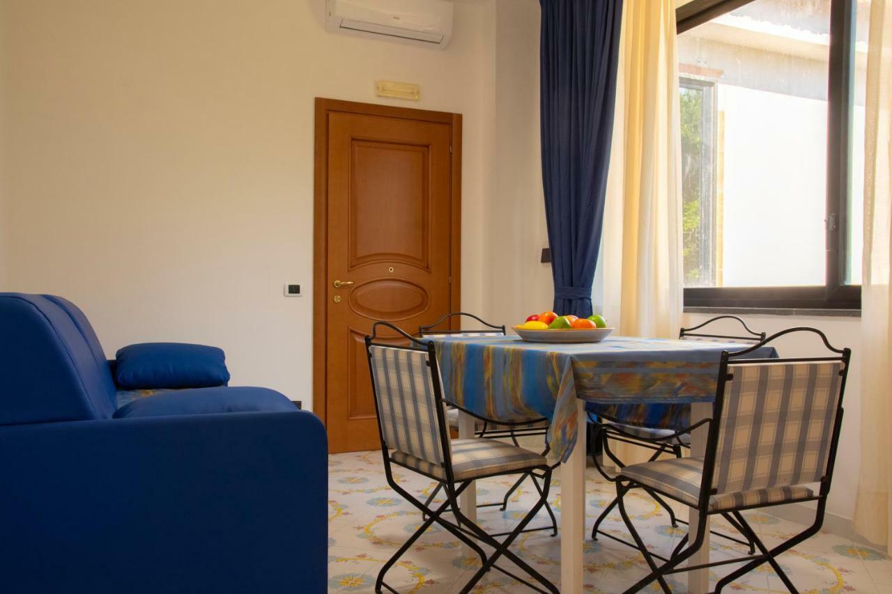 B&B Lofanello Поццуолі Екстер'єр фото